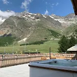 Palace Luxury Wellness Apartment&boutique Ski-in-out Saas Fee