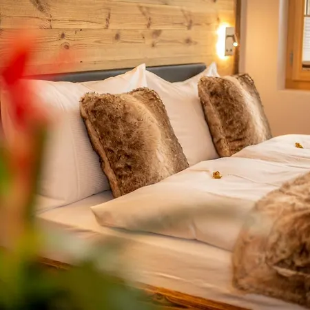 Palace Luxury Wellness Apartment&boutique Ski-in-out *
