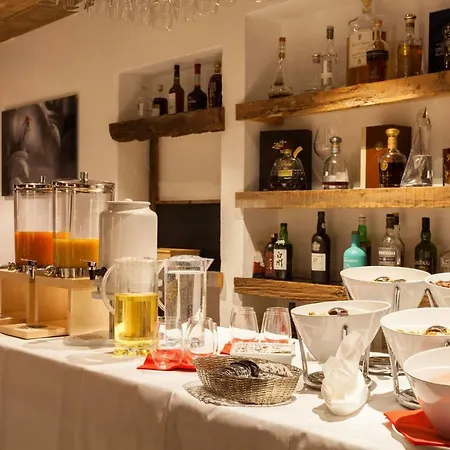 Palace Luxury Wellness Apartment&boutique Ski-in-out Appartement *