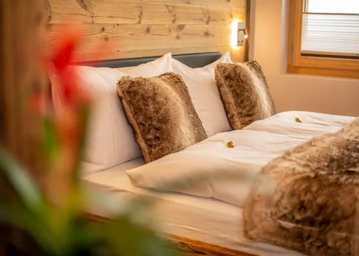 Palace Luxury Wellness And Boutique Ski-in-out *