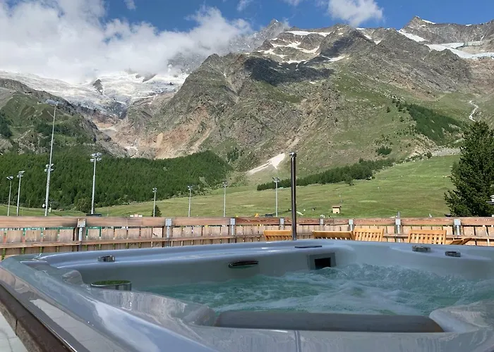 Palace Luxury Wellness And Boutique Ski-in-out Apartment Saas-Fee