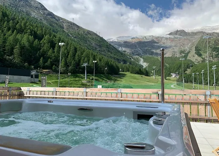 Apartment Palace Luxury Wellness And Boutique Ski-in-out *